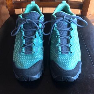 La Sportiva Spire Goretex Hiking Shoes